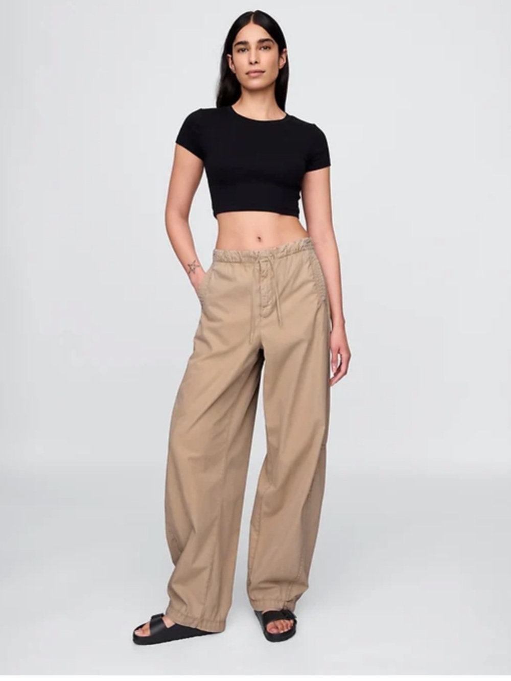 Gap Barrel Parachute Khaki Pants Size Large